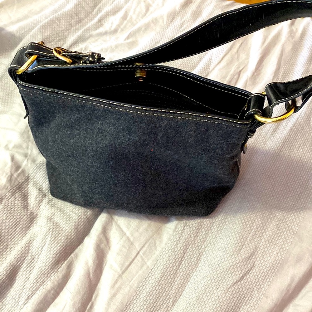 CROFT & BARROW DARK GRAY FLANNEL HANDBAG